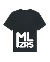 Laden Sie das Bild in den Galerie-Viewer, MALZERS Oversized-Shirt mit Rückenprint | Unisex | Black