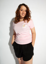 Laden Sie das Bild in den Galerie-Viewer, CS8 Shirt | unisex | light pink