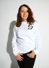 Laden Sie das Bild in den Galerie-Viewer, CS8 Crewneck mit Backprint | unisex | white