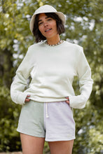 Laden Sie das Bild in den Galerie-Viewer, CHEEZY Sweat | unisex | light green