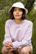 Laden Sie das Bild in den Galerie-Viewer, CHEEZY Sweat | unisex | purple chrome