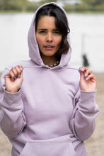 Laden Sie das Bild in den Galerie-Viewer, CHEEZY Hoodie | unisex | purple chrome