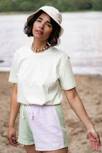 Laden Sie das Bild in den Galerie-Viewer, CHEEZY Shirt | unisex | light green