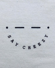 Laden Sie das Bild in den Galerie-Viewer, CHEEZY Shirt | unisex | nature