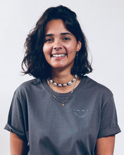 Laden Sie das Bild in den Galerie-Viewer, CHEEZY Shirt | unisex | offblack