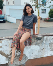 Laden Sie das Bild in den Galerie-Viewer, CHEEZY Shirt | unisex | offblack