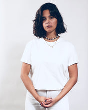 Laden Sie das Bild in den Galerie-Viewer, CHEEZY Shirt | unisex | offwhite