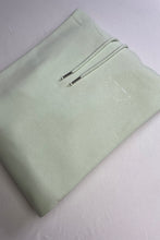 Laden Sie das Bild in den Galerie-Viewer, CHEEZY Hoodie | unisex | light green