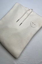 Laden Sie das Bild in den Galerie-Viewer, CHEEZY Hoodie | unisex | nature