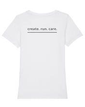 Laden Sie das Bild in den Galerie-Viewer, NAVACOM Shirt mit Backprint | Basic | wmn | white