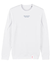 Laden Sie das Bild in den Galerie-Viewer, ORAYLIS Sweater | turn your data into value | unisex | white