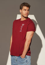Laden Sie das Bild in den Galerie-Viewer, PREST TEE 12.20 | relaxed | violent red