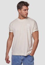 Laden Sie das Bild in den Galerie-Viewer, PREST TEE 12.20 | oversized | nature