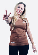 Laden Sie das Bild in den Galerie-Viewer, SWEETIES Shirt | womens | sugar brown